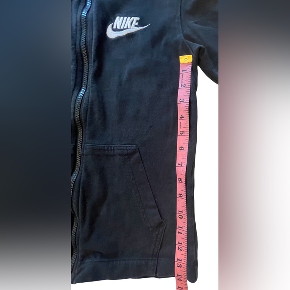 Nike Jacket - Picture 9 of 10